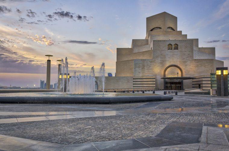 The Pearl-Qatar Man-Made Island Guided Tour, Doha